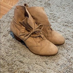 Lace up heeled booties